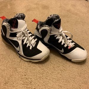Lebron Freegum 9’s Men’s Size 10